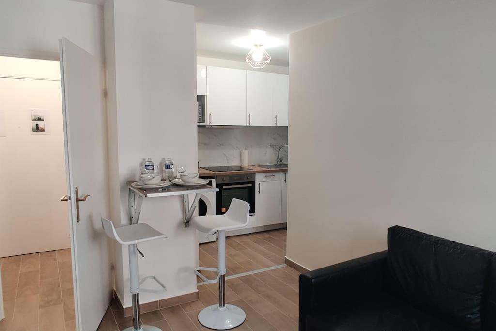 Appart Cosy Auber Porte De Paris Aubervilliers Buitenkant foto